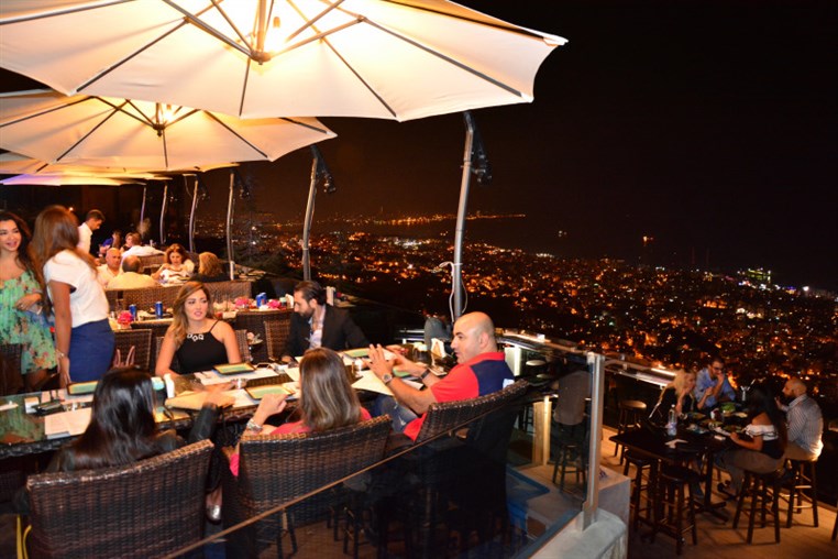 Bay Lodge Terrace on Saturday Night